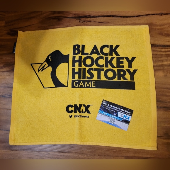 Pittsburgh Penguins Black Hockey History Game Rally Towel SGA - Picture 1 of 3